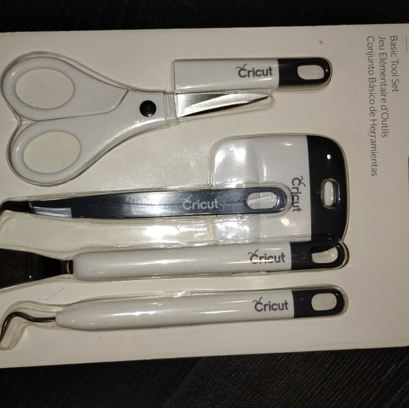 Cricut tools bundle - Picture 4 of 4